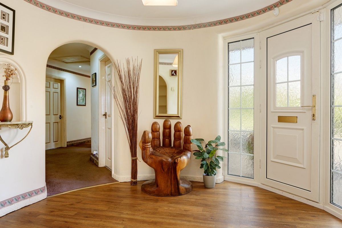 Athina Cottage Luxury Holiday House with Hot Tub, Welton