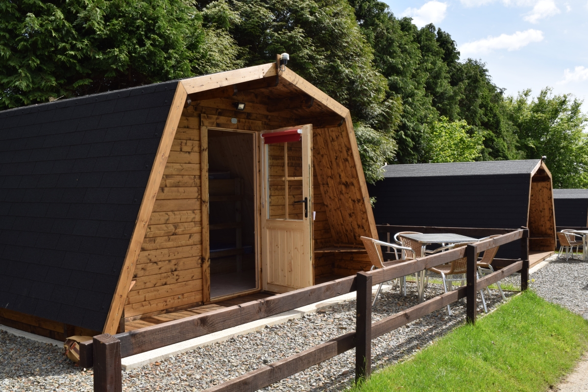Large Holiday Cottages Near Stow On The Wold Gloucestershire