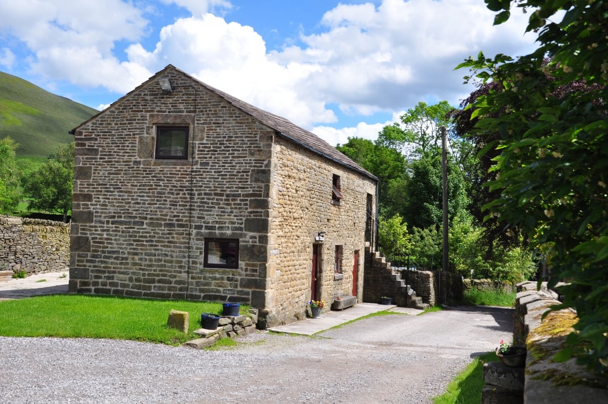 Bunkhouse And Holiday Cottages In Edale Derbyshire