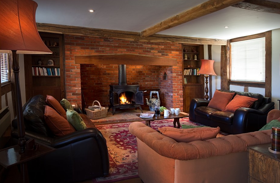 Large Holiday Barn In Long Melford Suffolk