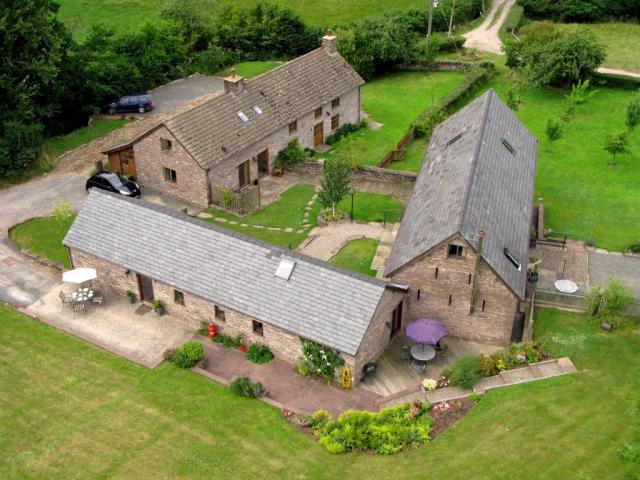 holiday cottages and barns for large groups in herefordshire yoga christmas retreat 2019