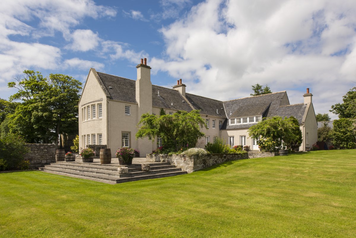 glenmorangie near tain unforgettable highland retreat yoga retreat christmas 2019