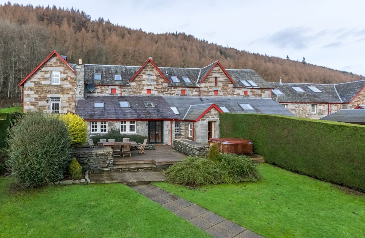 Mains Of Taymouth Country Estate Cottages To Rent In Kenmore