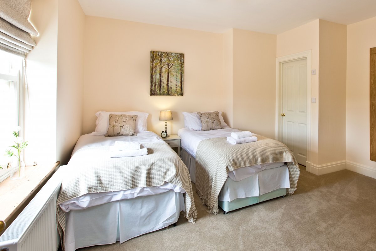 burrs farm large luxury business venue derbyshire yoga christmas retreat 2019