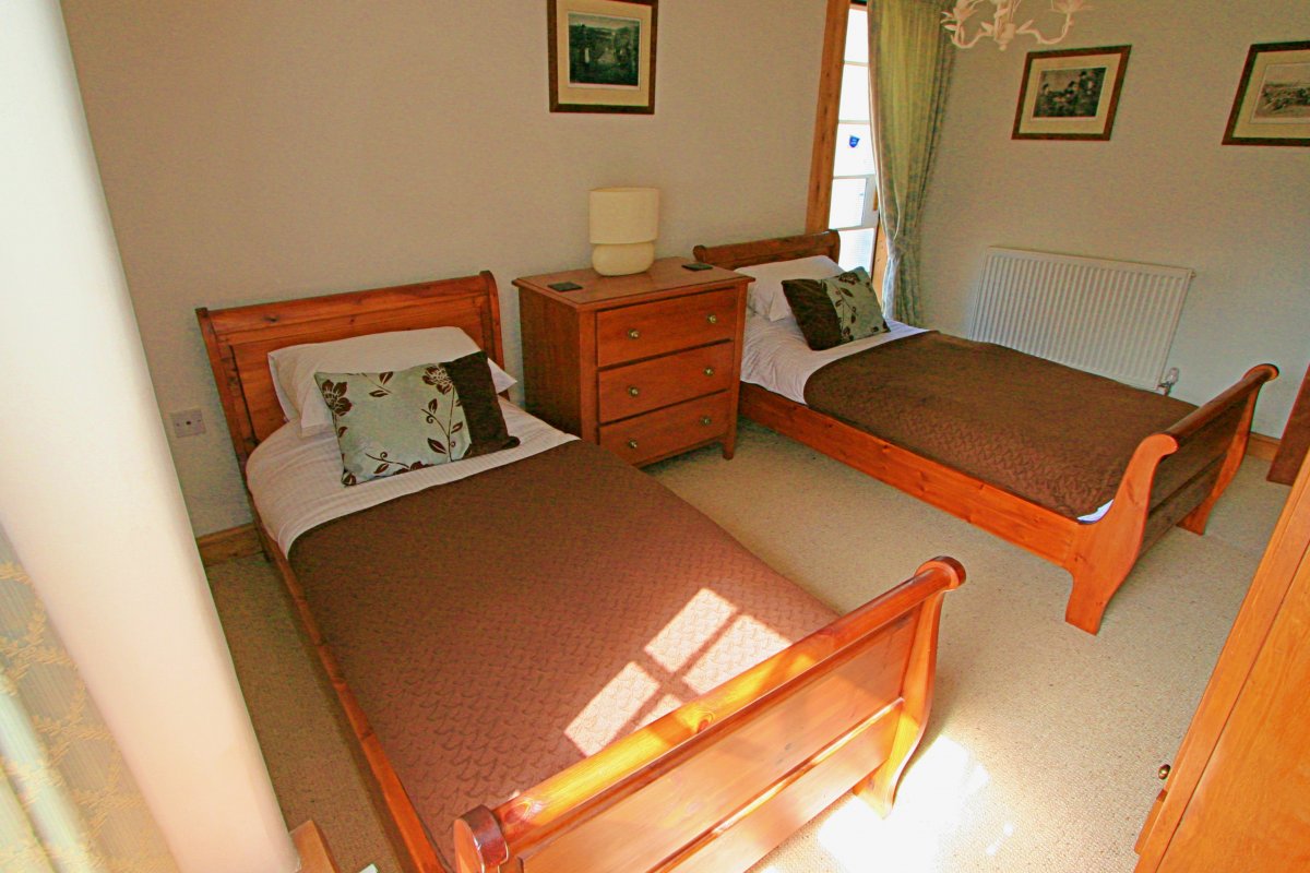 finest looe east looe cornwall group accommodation yoga retreat christmas 2019