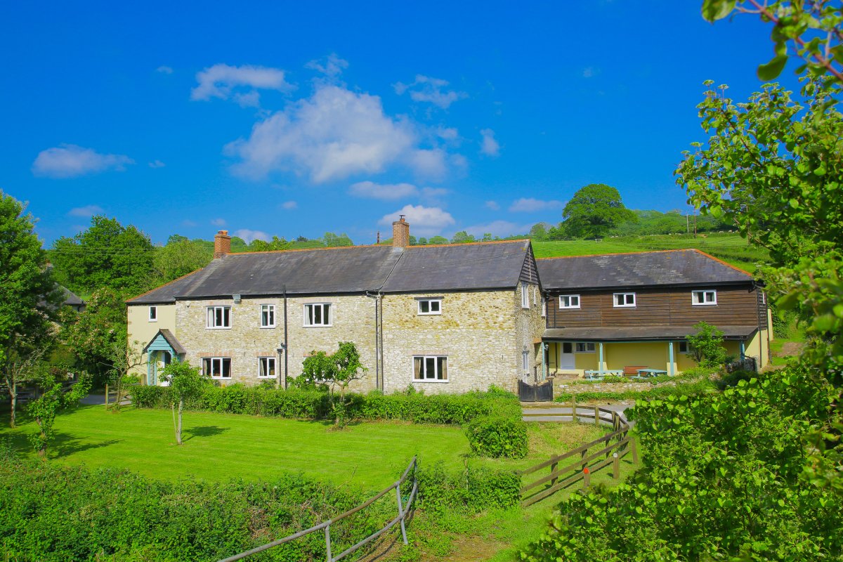 Large Riverside Holiday House Near Honiton Devon