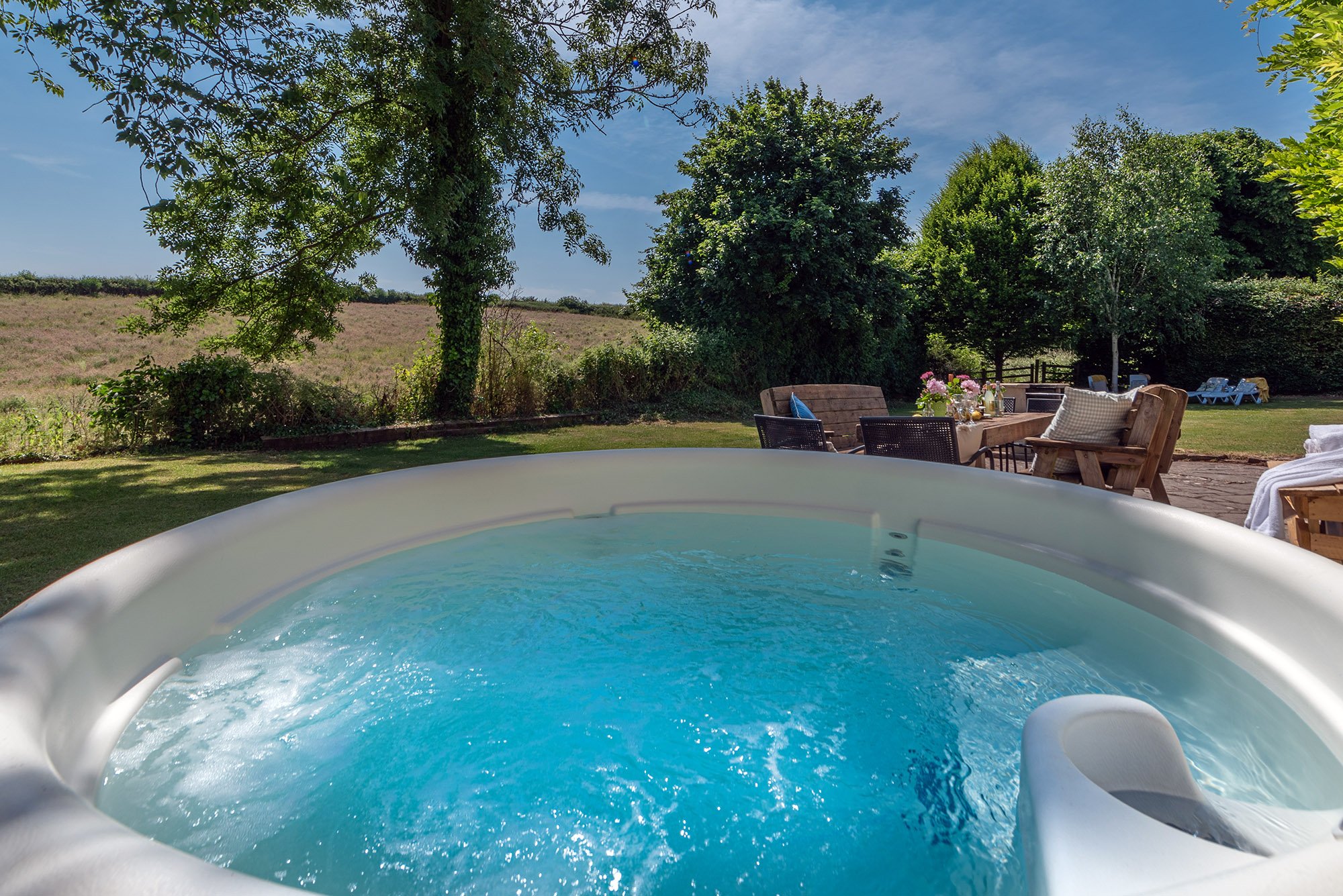 Cherry Tree Farmhouse - Hot Tub with a View