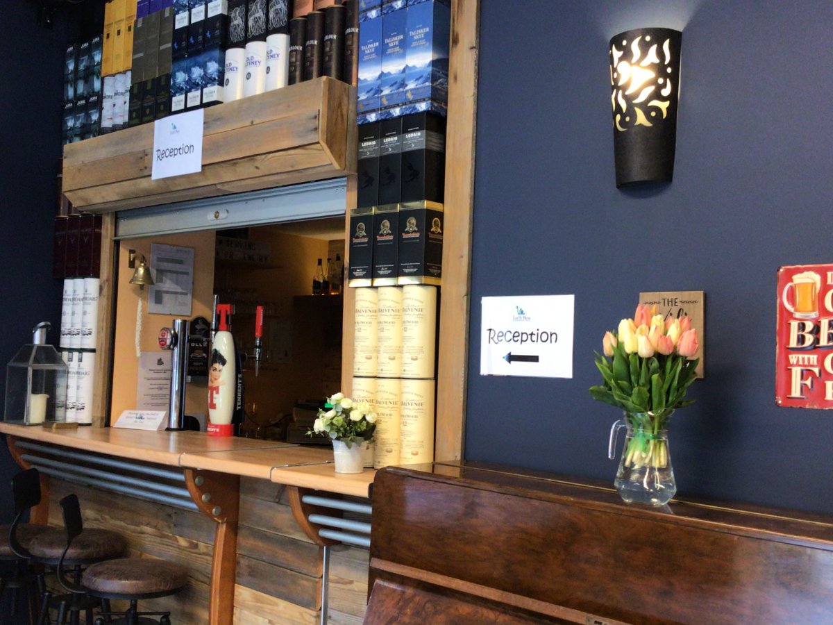 Coiltie Farmhouse - bar empty for guests to use as your own when taking exclusive use
