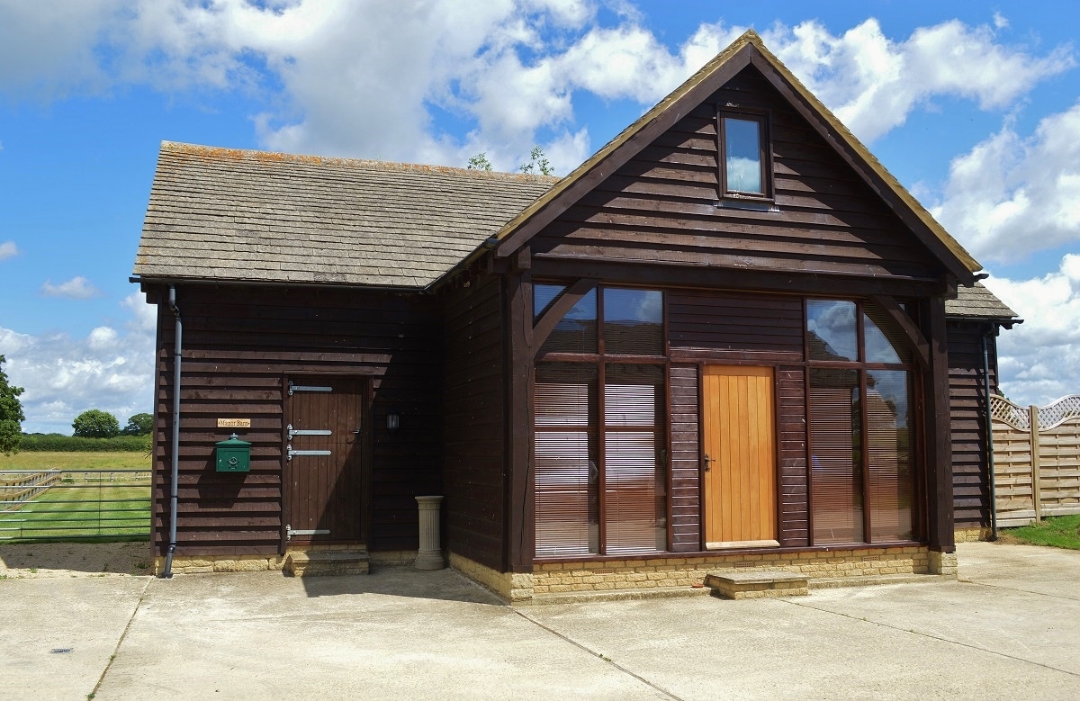 Cotswold Manor Barn - from the outside