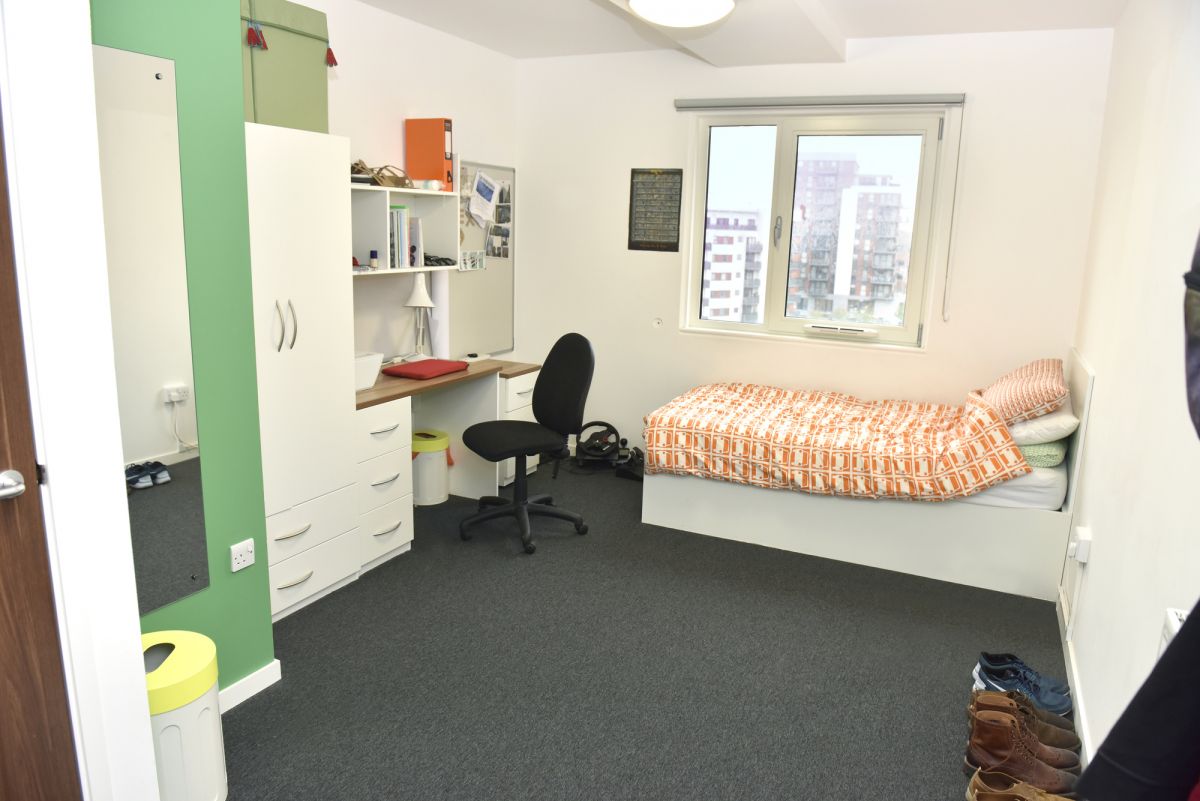 Greenwich Campus - modern en suite bedrooms