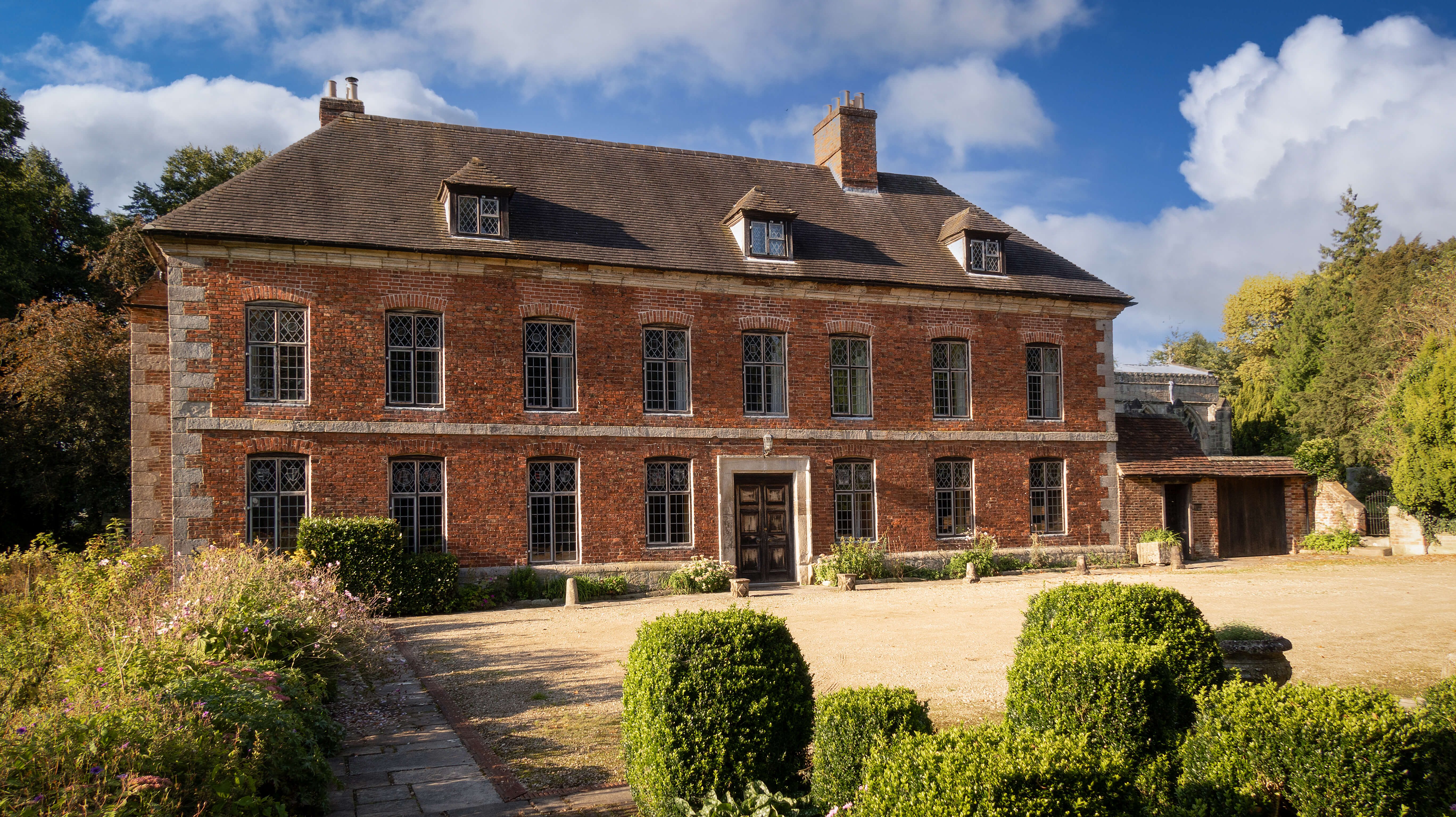 National Trust - Norbury Manor - set within stunning grounds and gardens