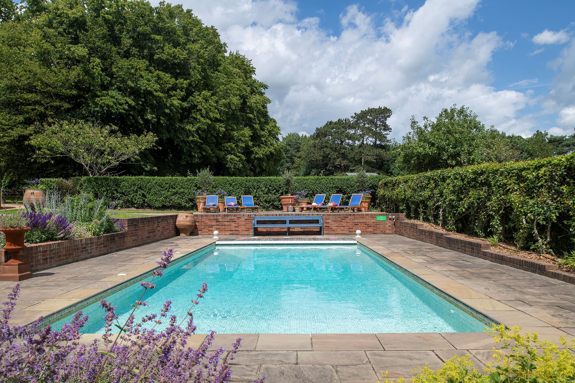 The Old Glebe - Stunning pool with plenty of sunloungers