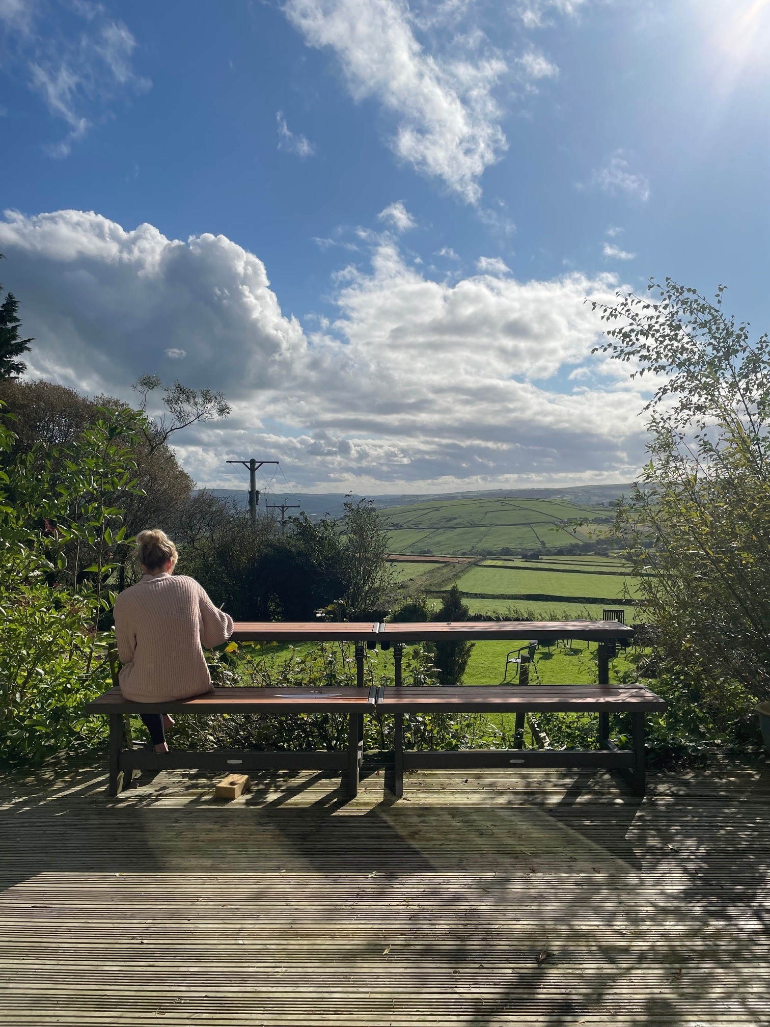 Skipton Country Home - bench