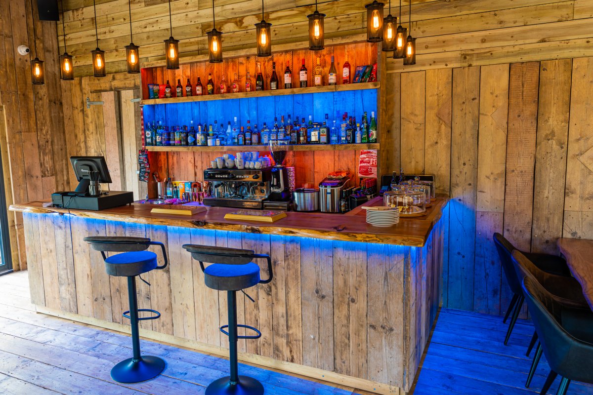 Wall Eden Farm Holidays - Local beers, cider and cocktails