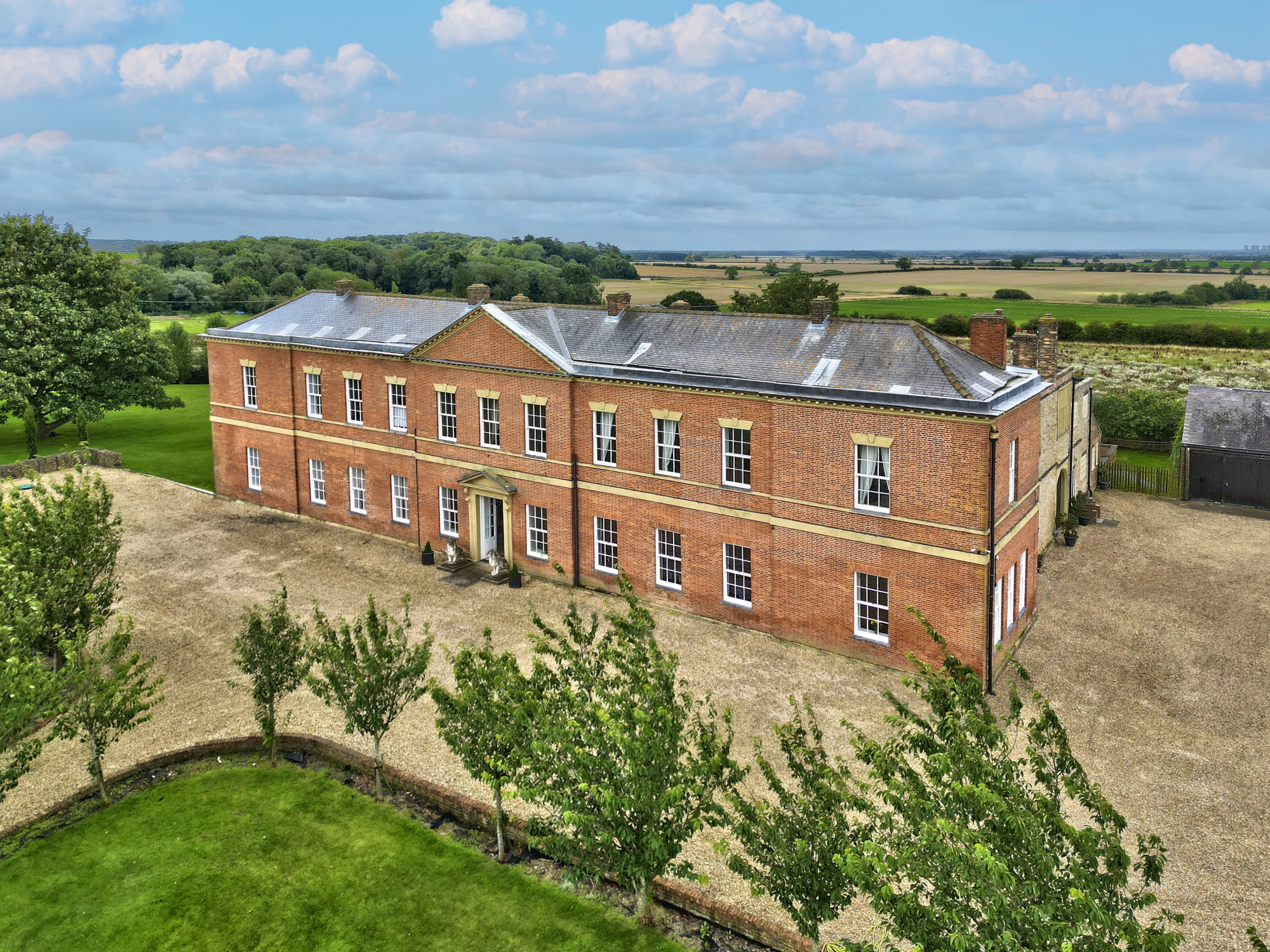 Glentworth Hall - situated in 5 acres of grounds and gardens