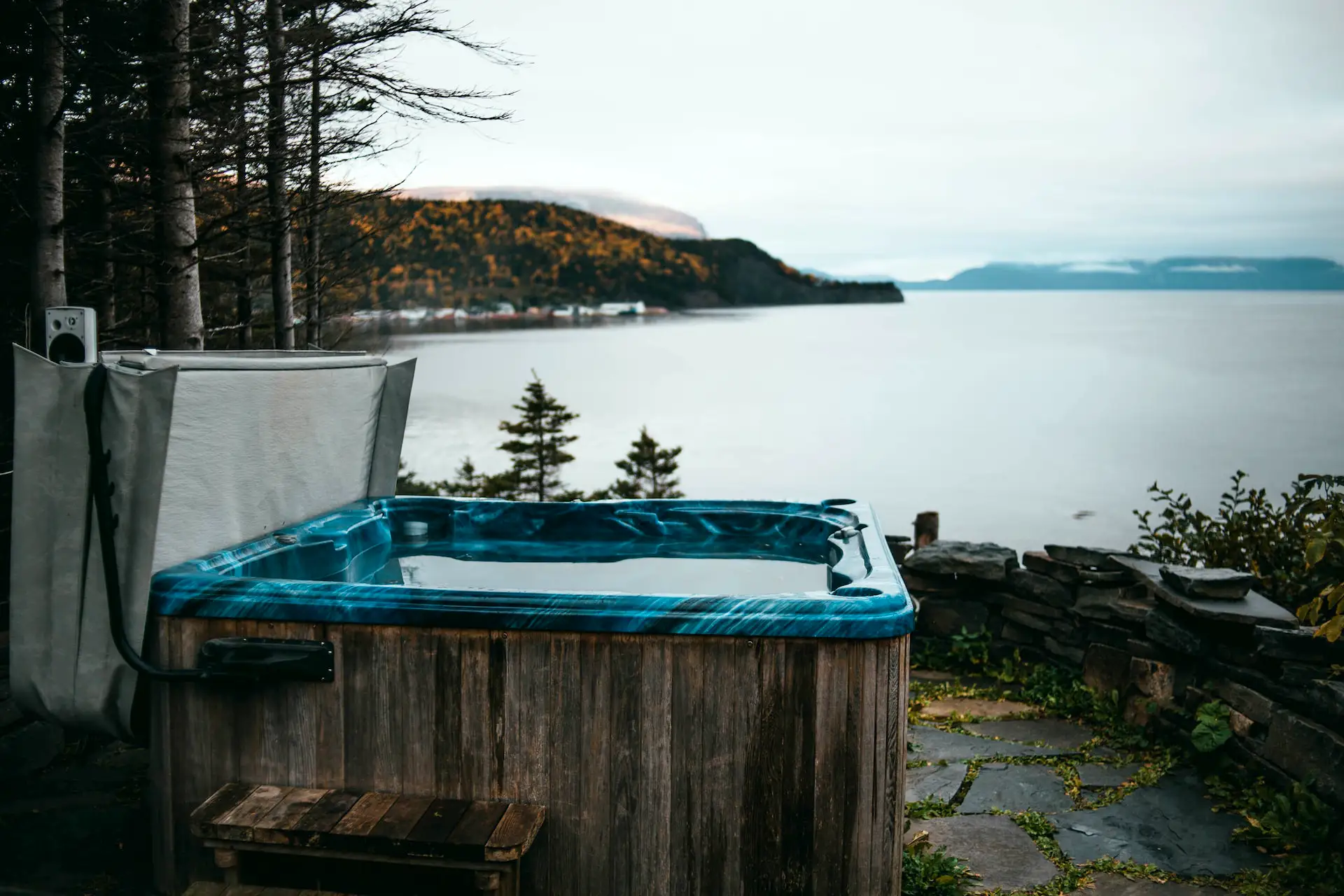 Hot Tub Lodges
