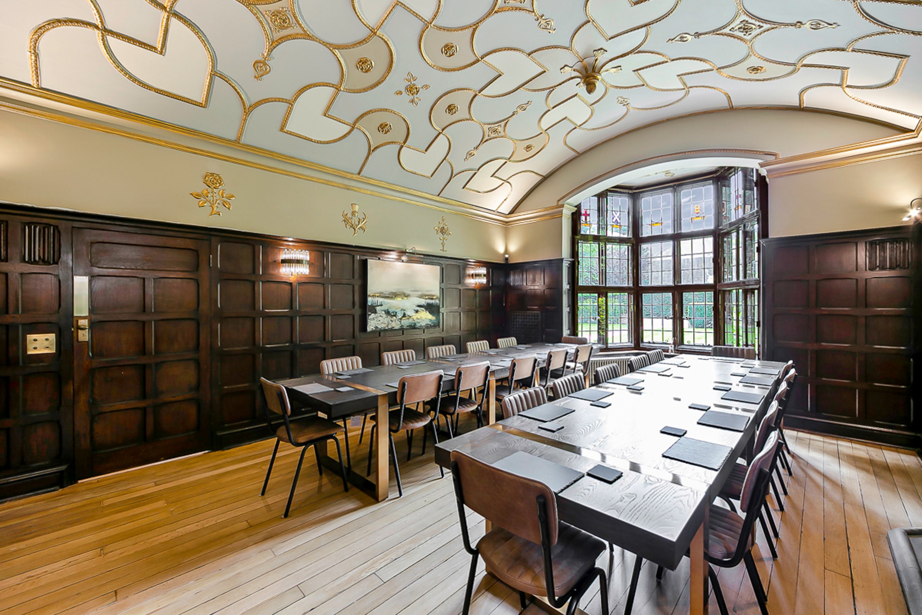 Tudor Grange – sociable dining for all guests with fantastic feature ceiling
