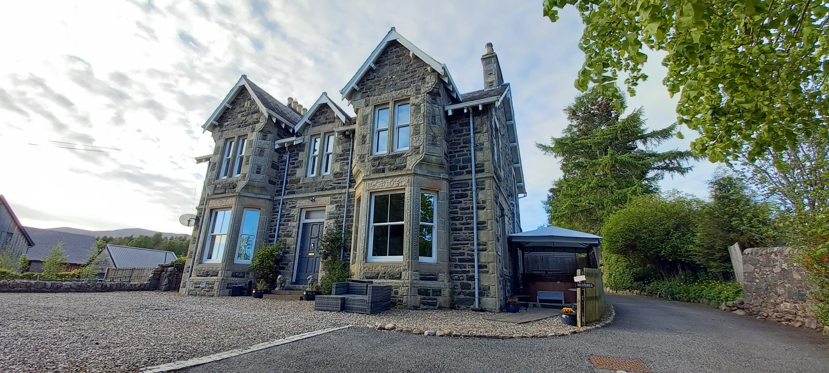 Kinnaird Country House Family holiday house, Pitlochry