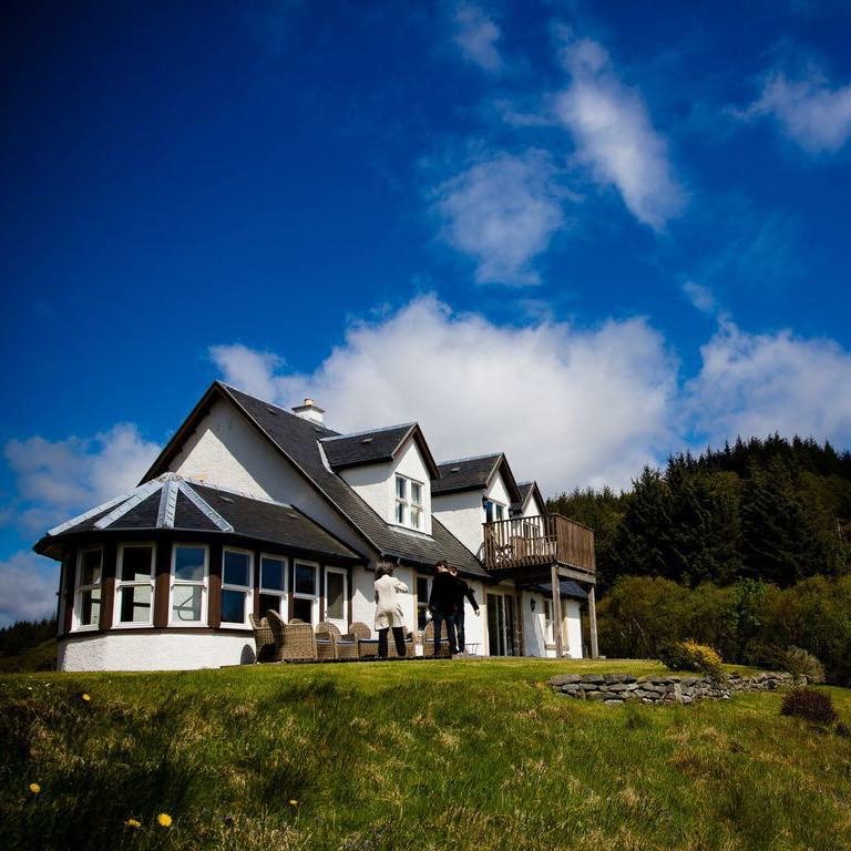 Crispie Lodge - outside aspect