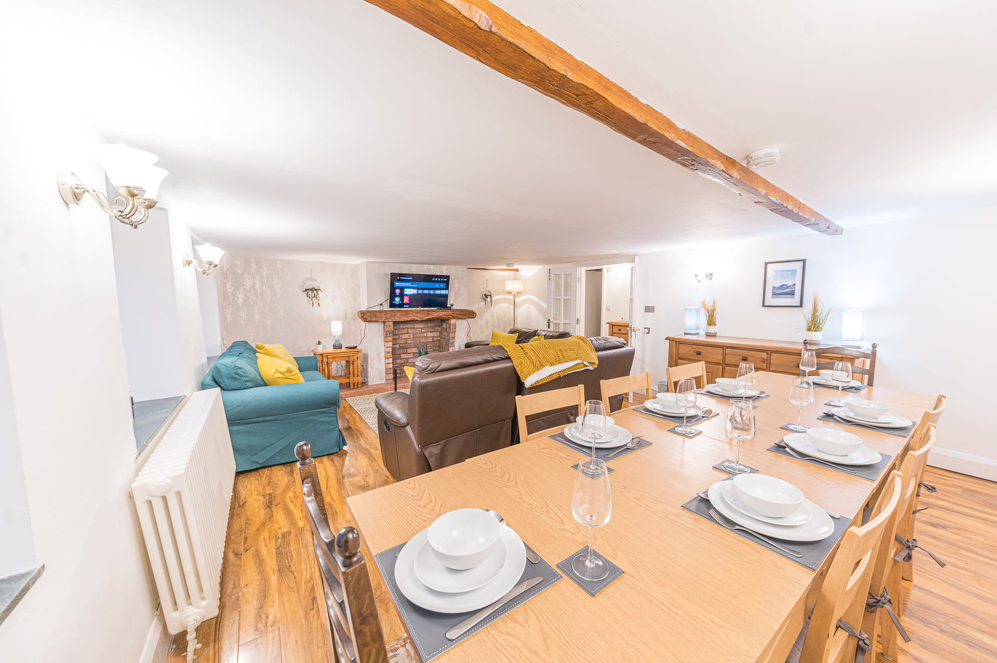 Lakeland View Holiday Home - Living/Dining Area