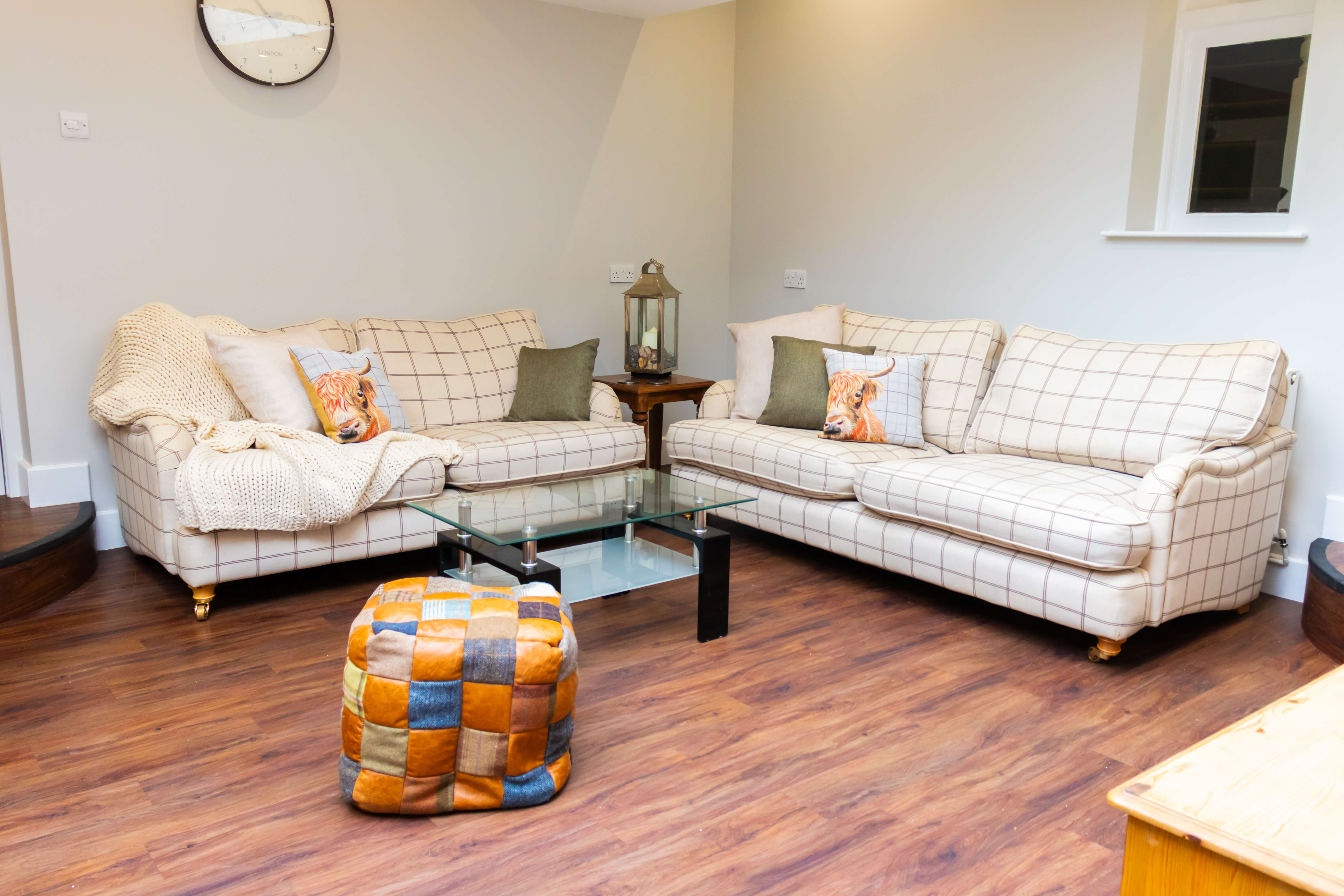 Queen Margaret's School - Park Gates Cottage seating area