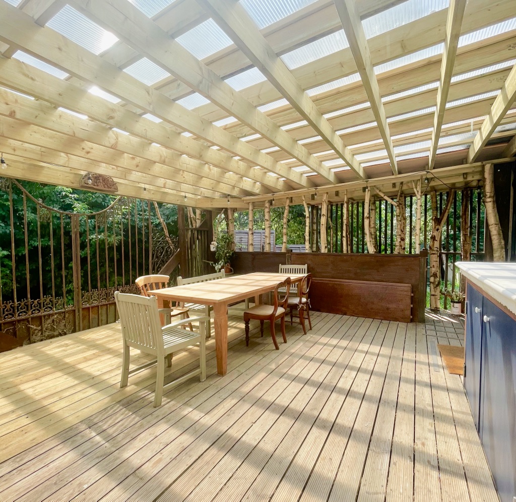 Tree Tops - the front verandah