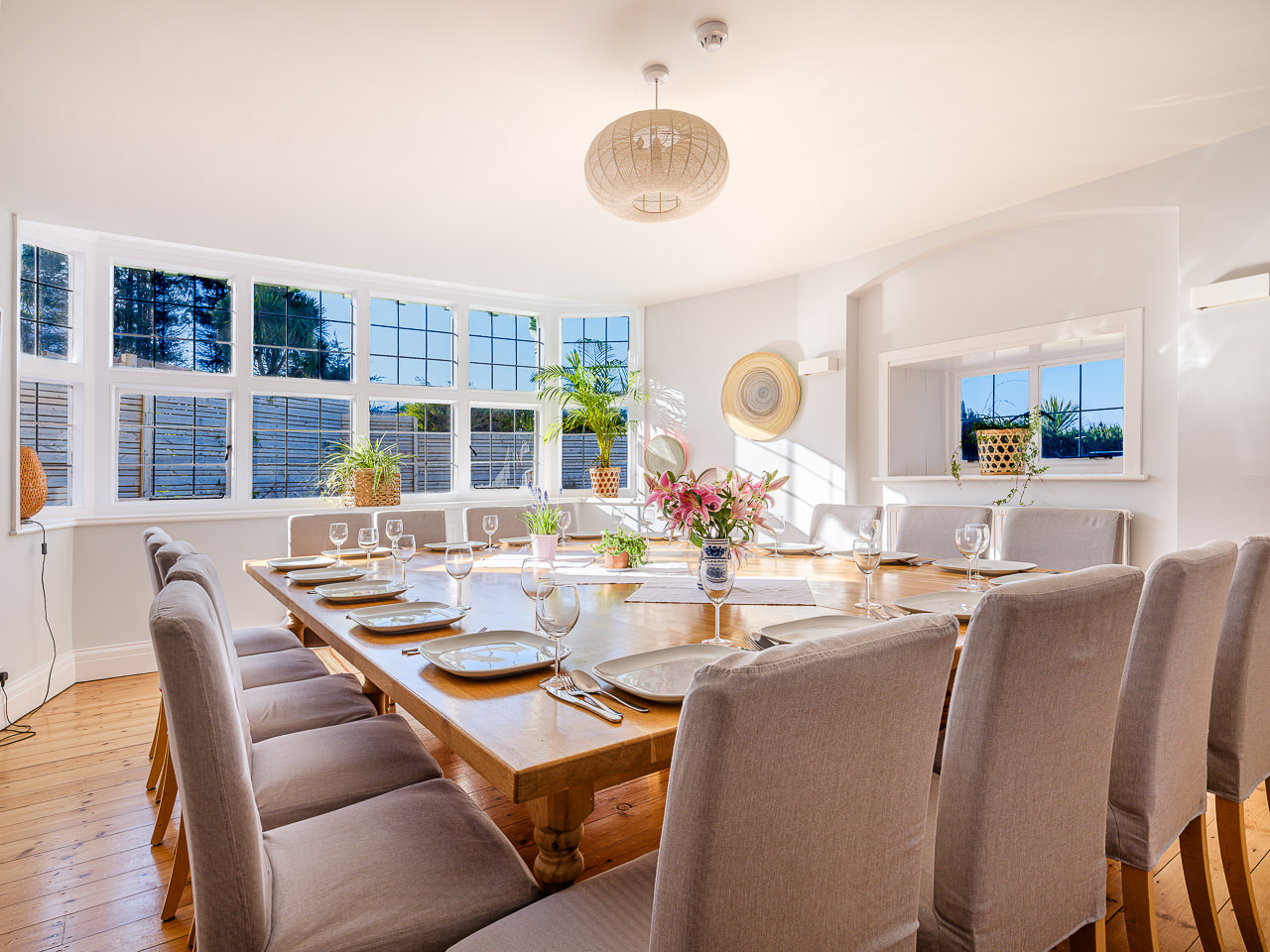 Beach House Exmouth - inside dining fo all guests