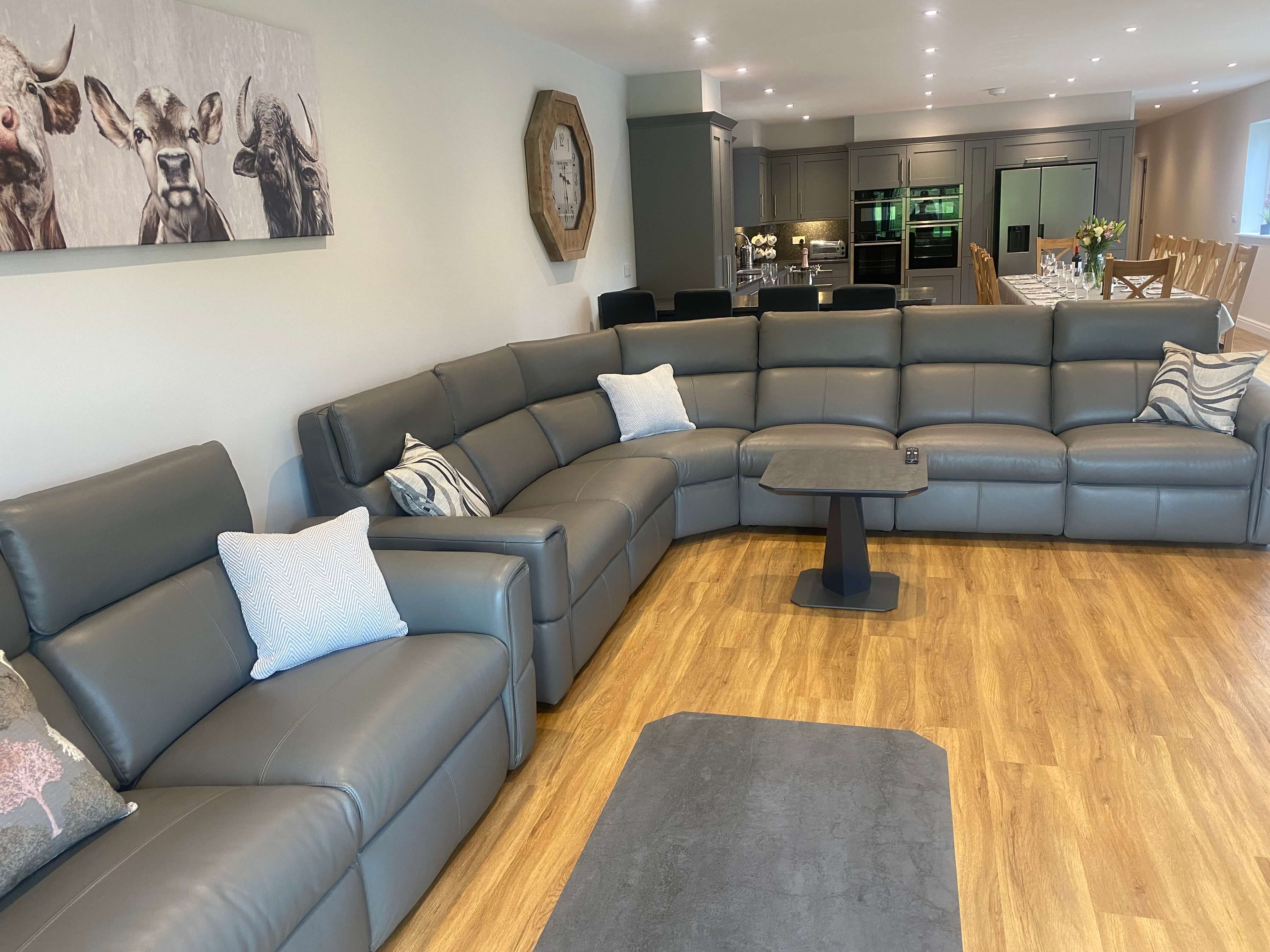 Brockdale Barn - sociable u-shaped leather sofa