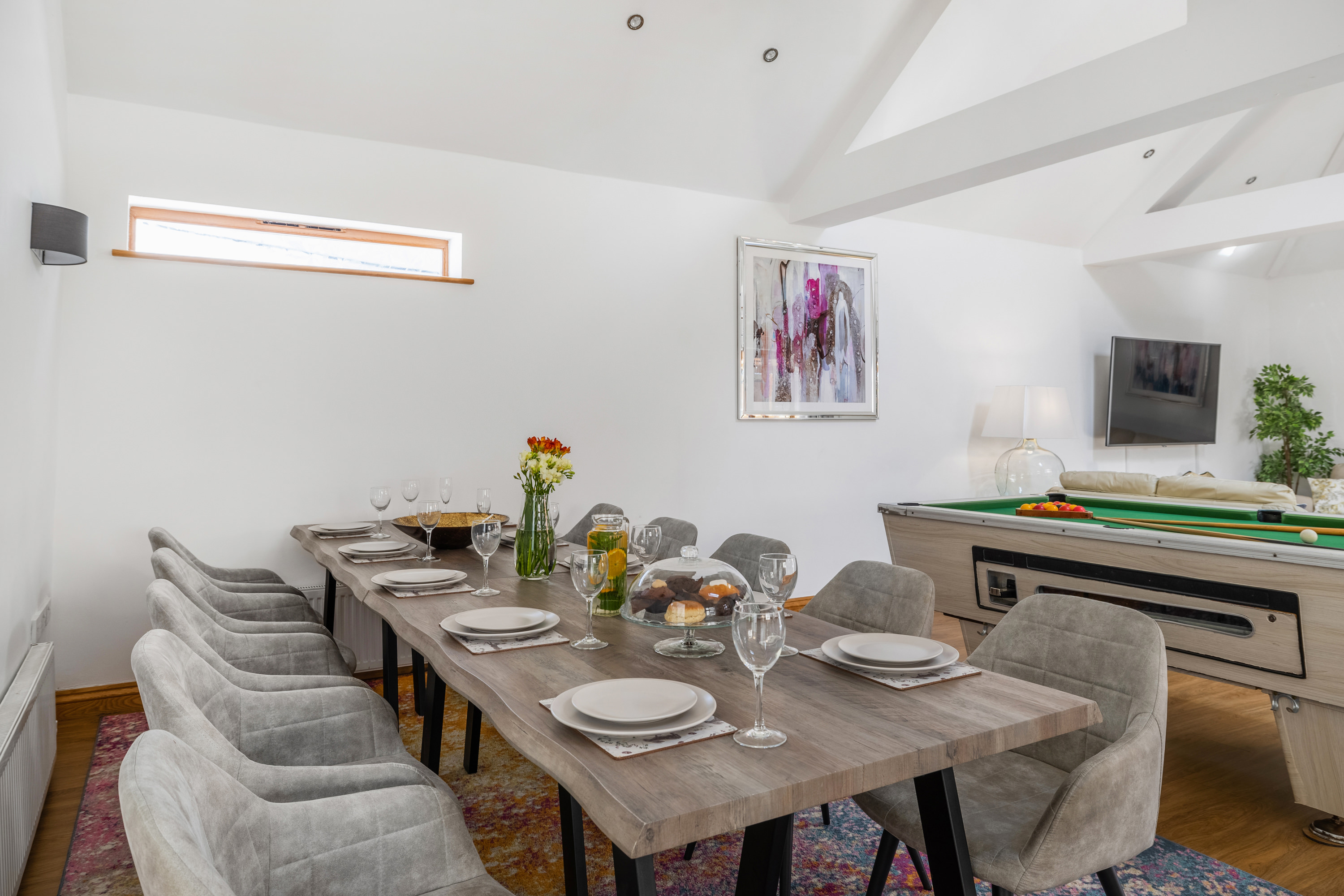Kingswood Devon - inside dining for 10 guests
