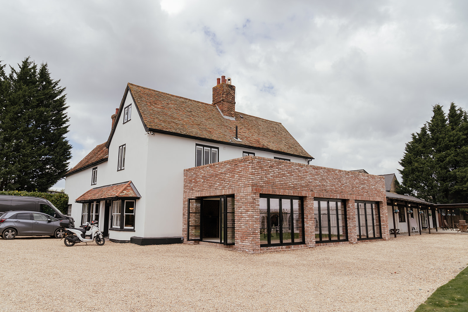 The Manor at Minstrel Court - external aspect