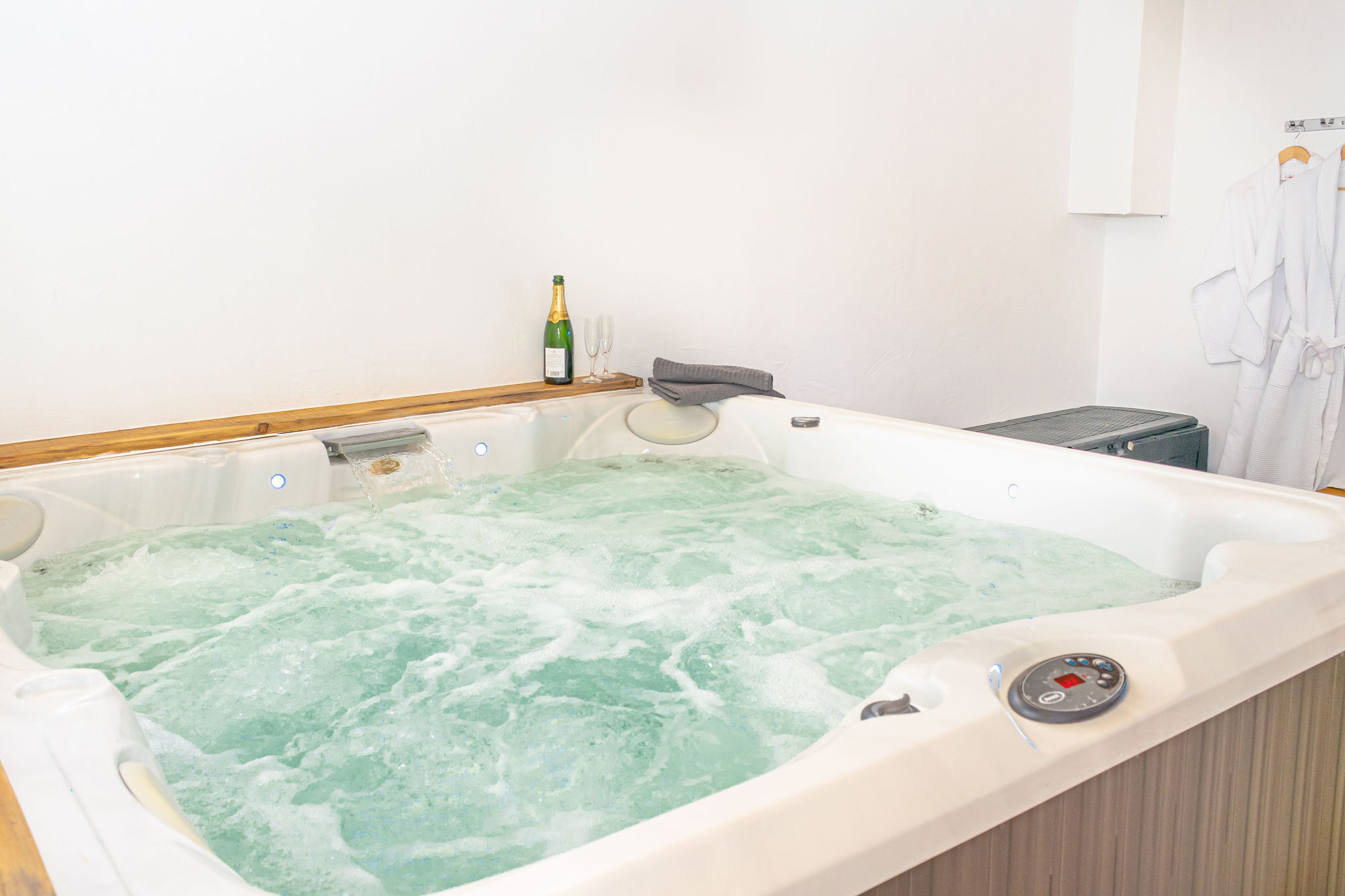 Chalet Flocon and Edelweiss - each chalet has a hot tub for soaking tired muscles