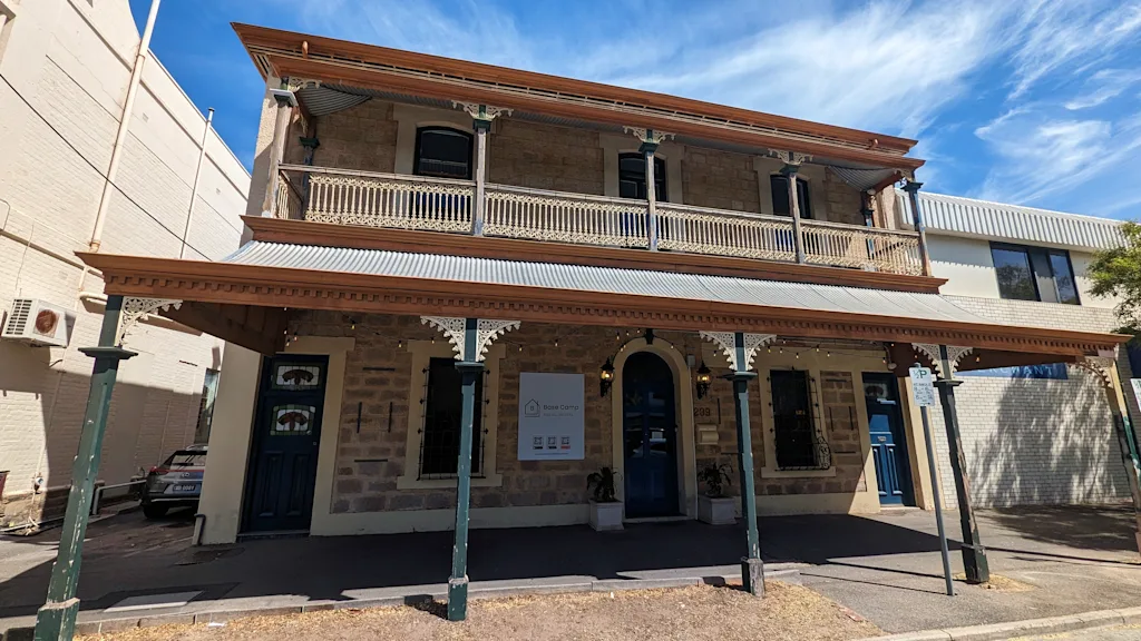 Base Camp Hostel - great Adelaide location