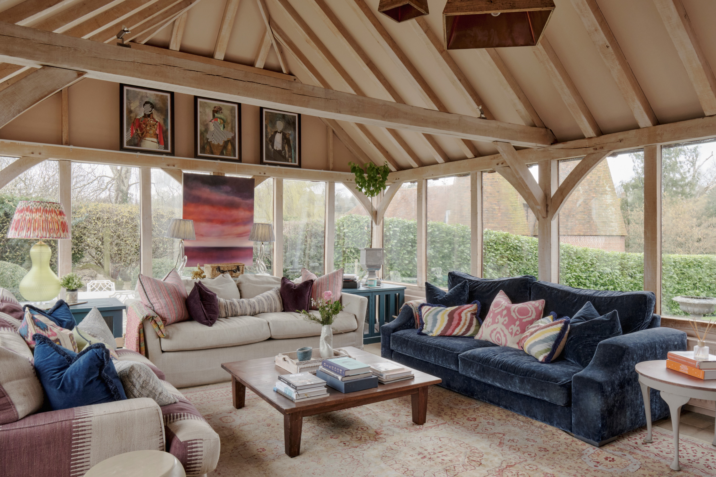 Tanhouse - comfortable garden lounge with great views