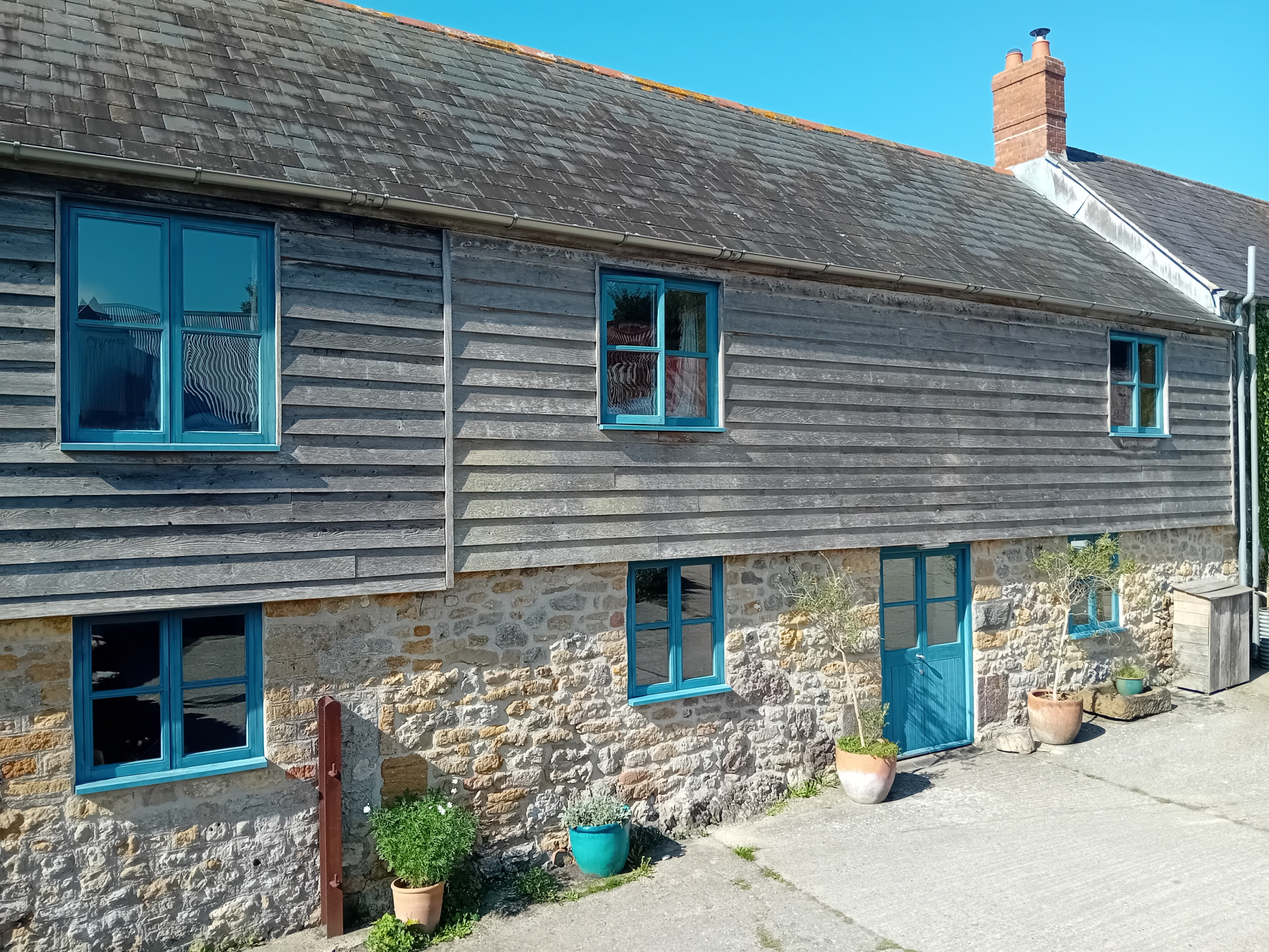North Eggardon Carthouse - pretty exterior