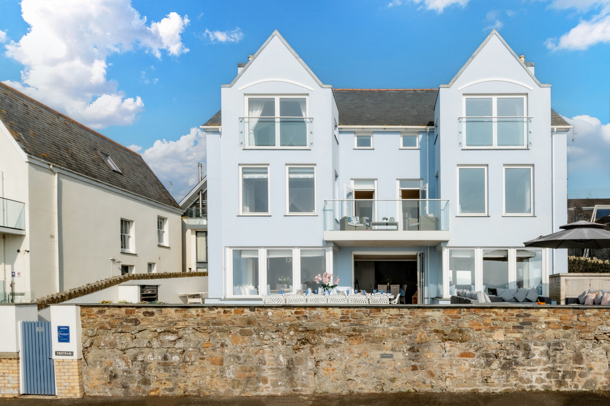 Tristram - handsome family holiday house