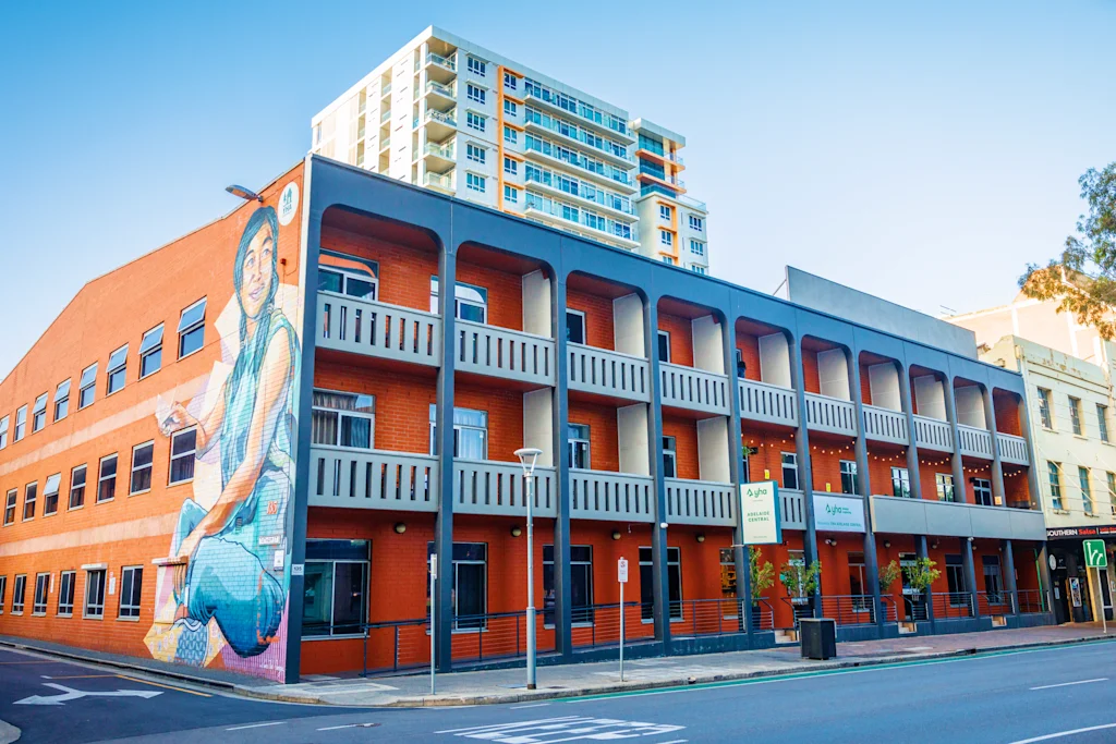 YHA Adelaide Central - large central hostel