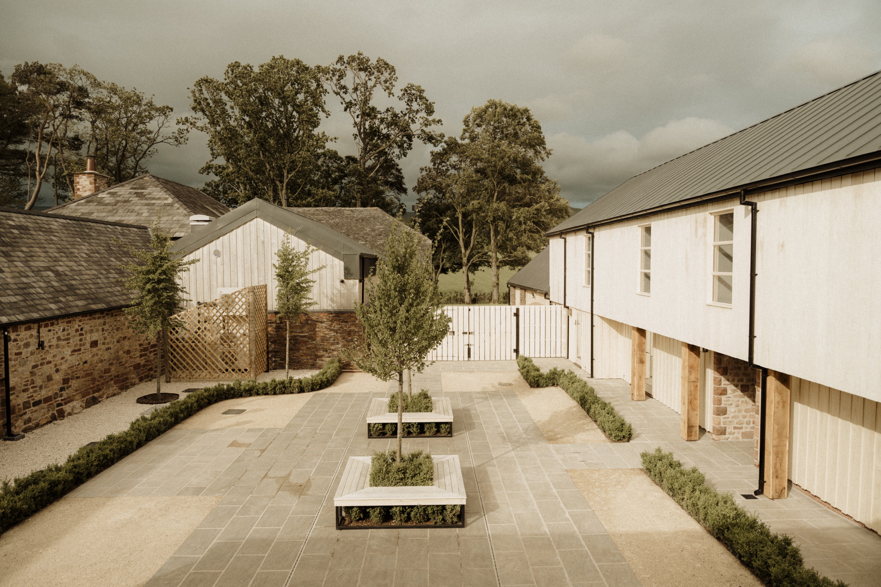 Low Barn Flakebridge - central courtyard