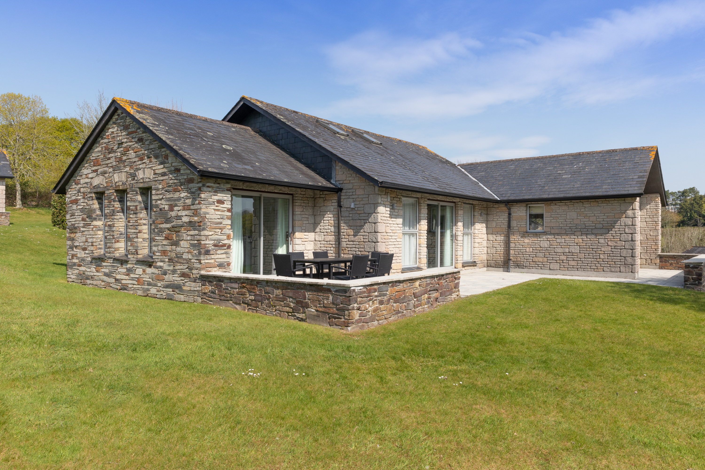 St. Mellion Estate - external view of a 3 bedroomed cottage