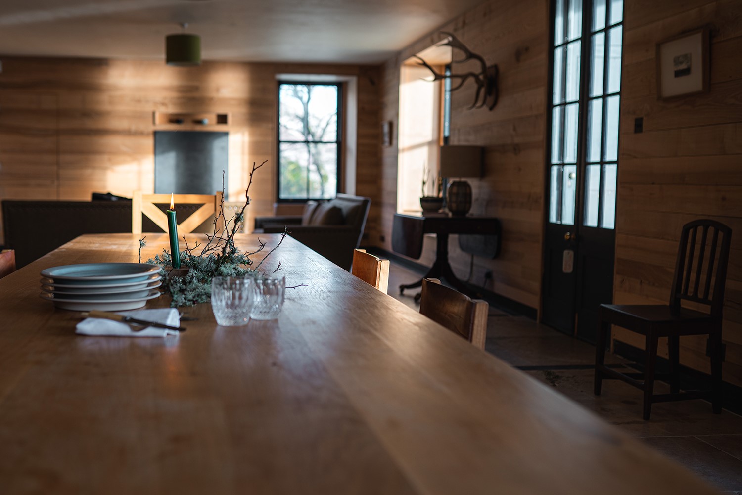 Tulach Ard - dining table
