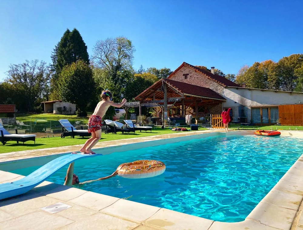 Gite Dordogne - private pool with sun terrace