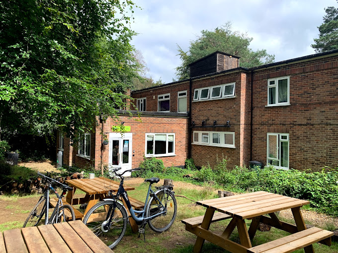 Hurtwood Hostel - Surrey hostel for outdoor enthusiasts