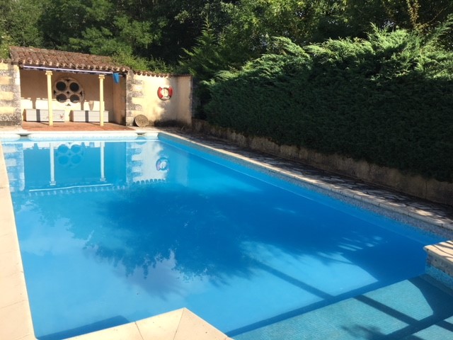 Les Amandiers - private swimming pool