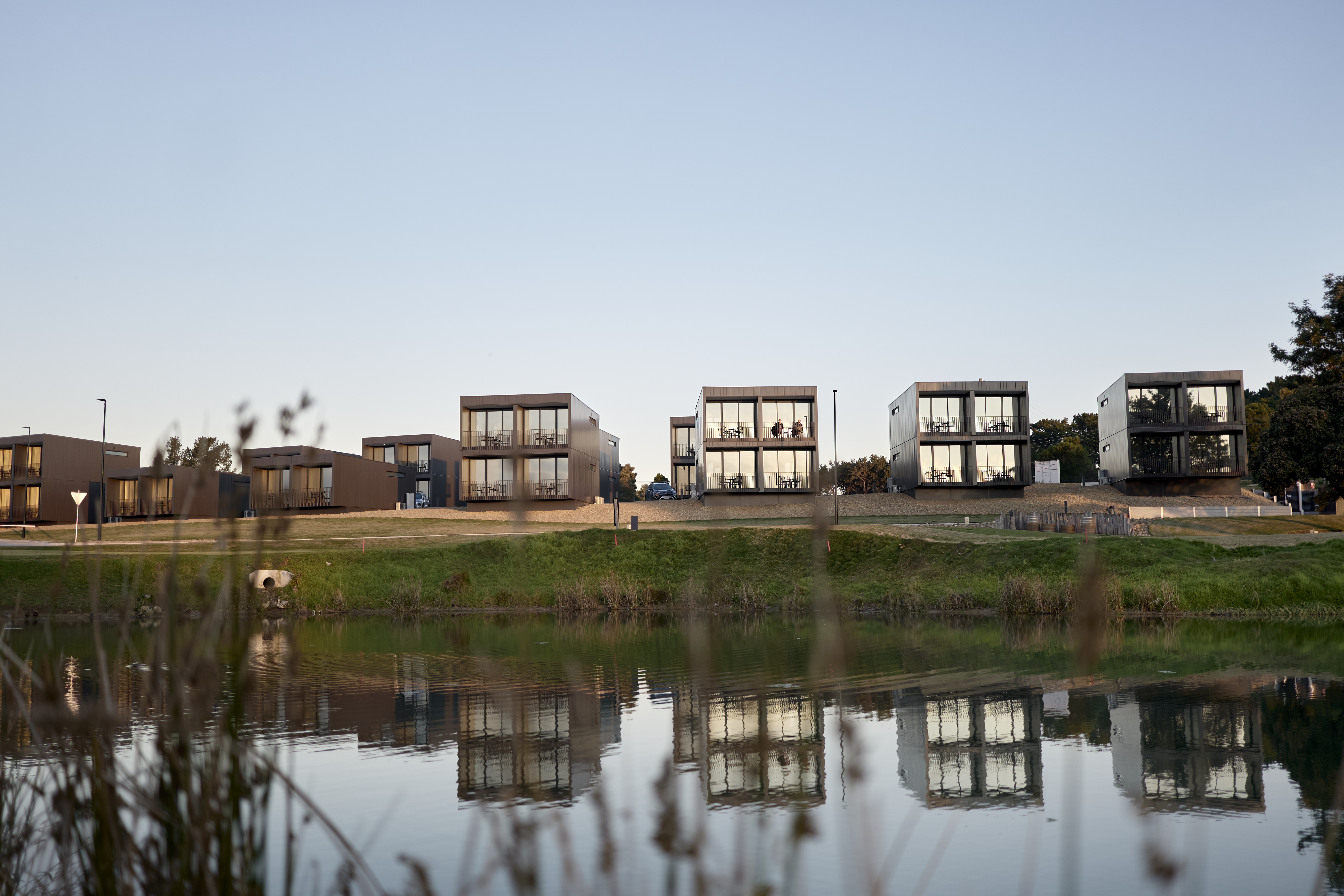 Curlewis - cool eco installations