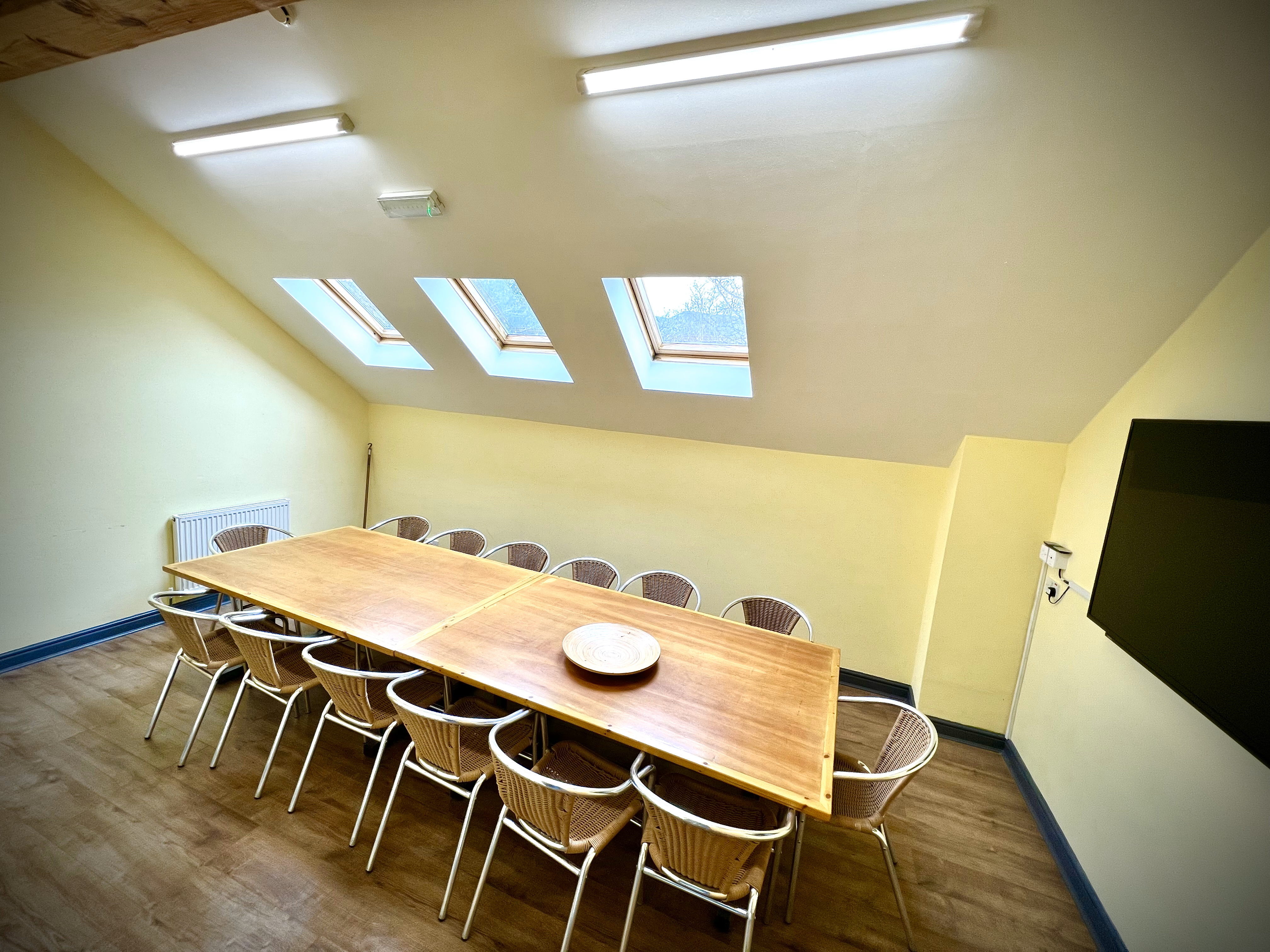 The Peak Centre - Broadlee meeting room 1 for 16