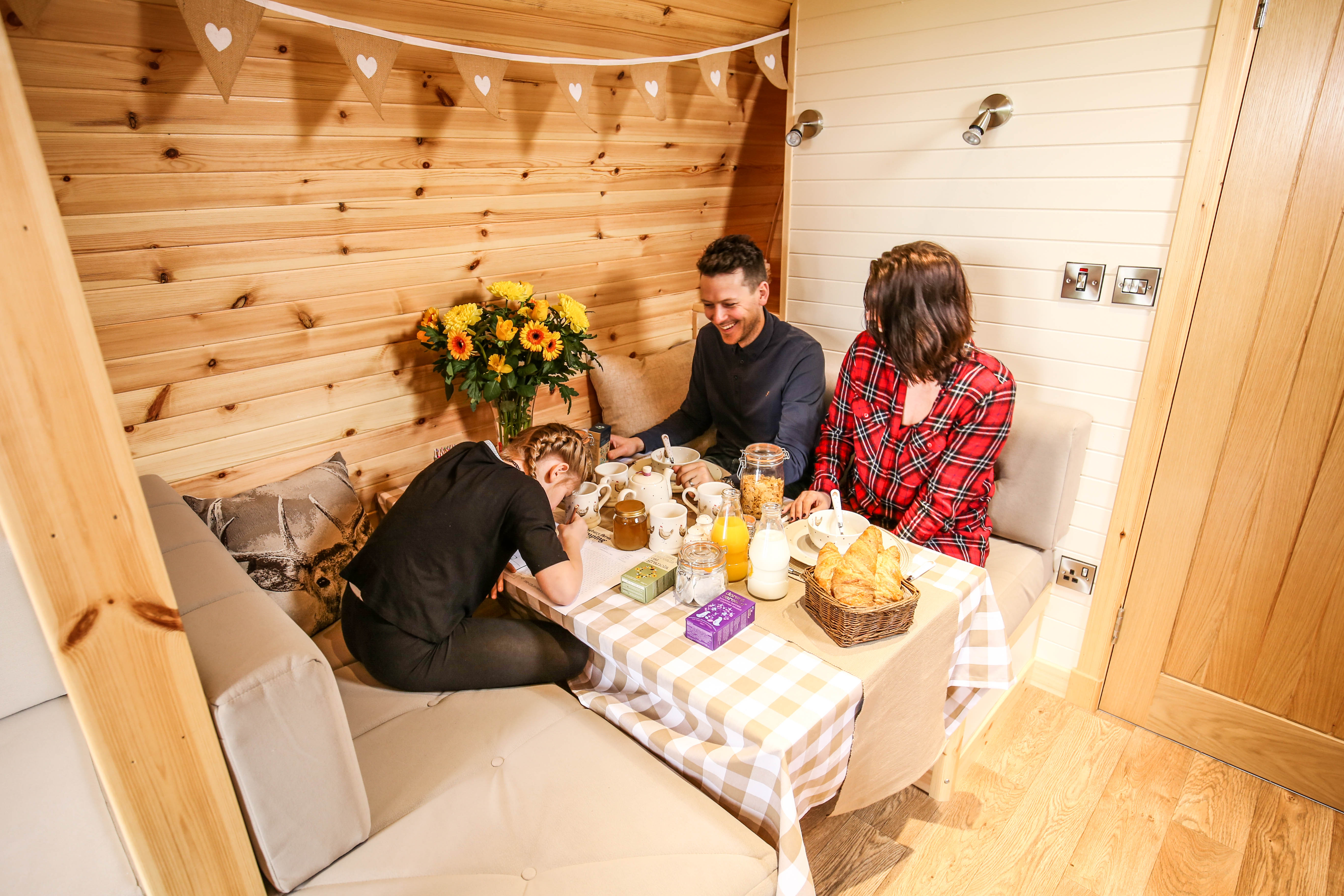 Wingbury Farm Glamping - dining for 4 perfect for a family