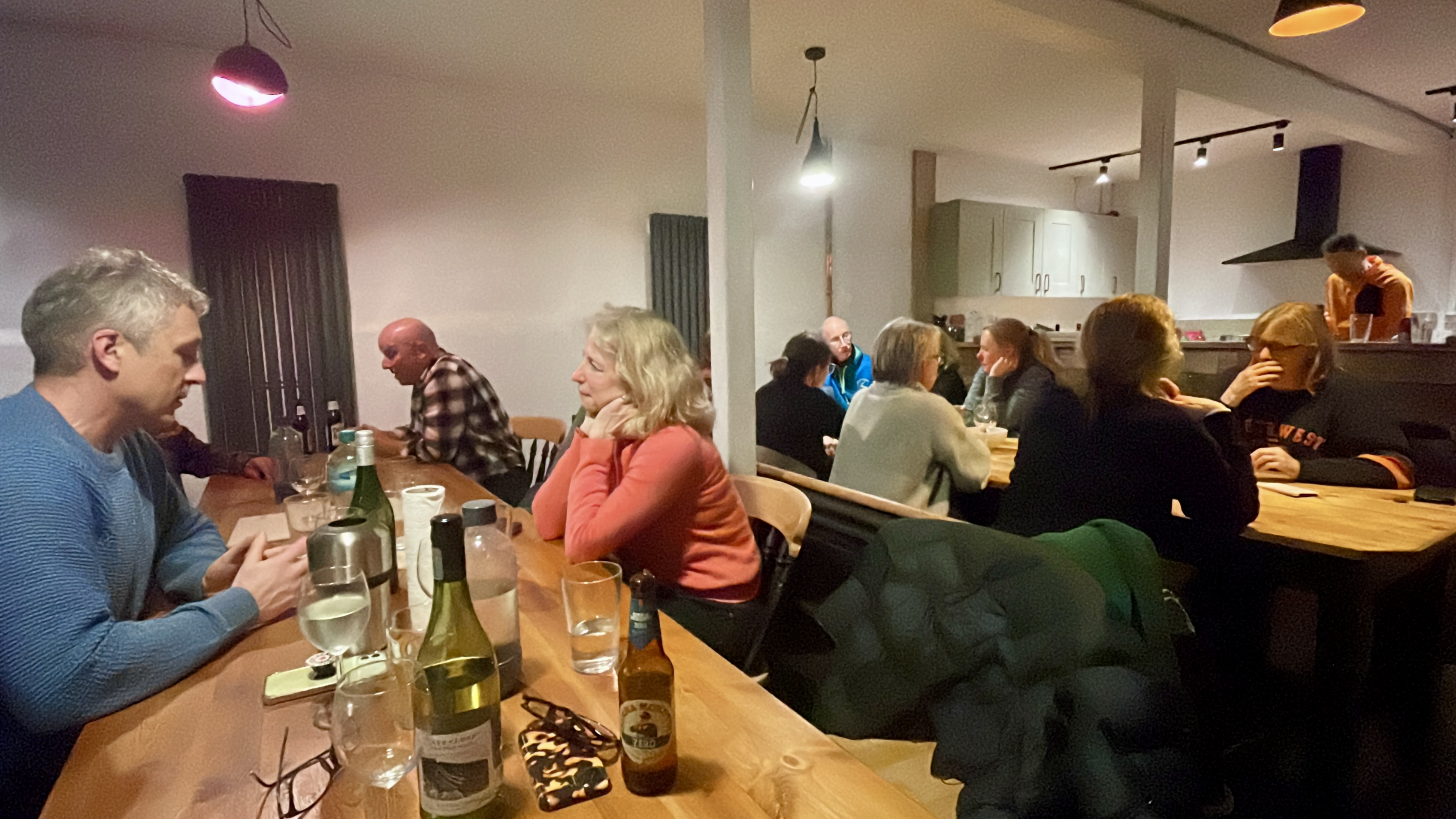 Almond Lodge - get the whole group together for dinner in the evening