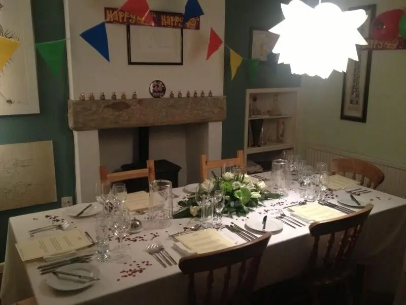 Victoria Cottage - sociable dining table seating 10 comfortably