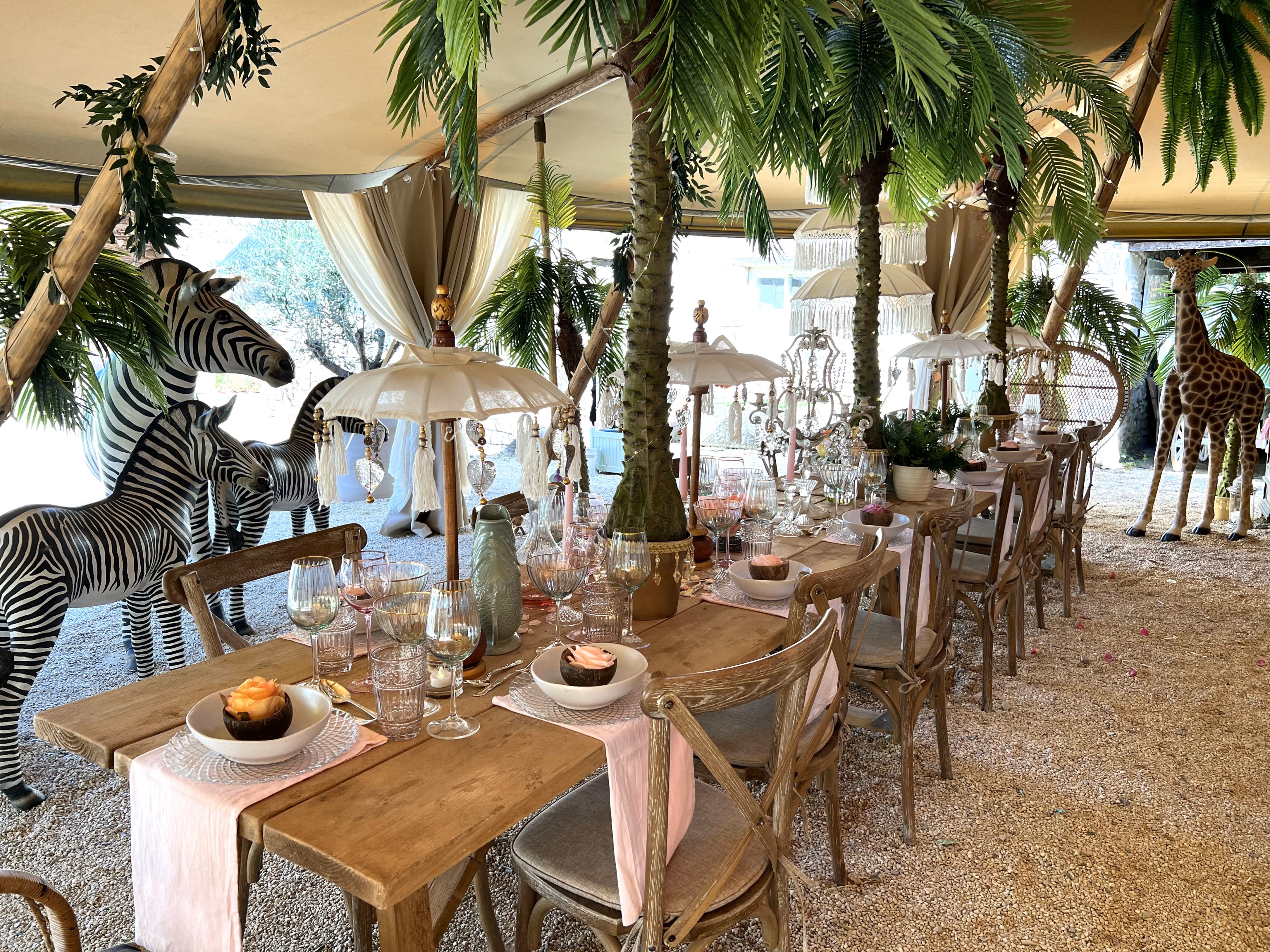 Tan House Newland - the teepee set up for a celebration meal