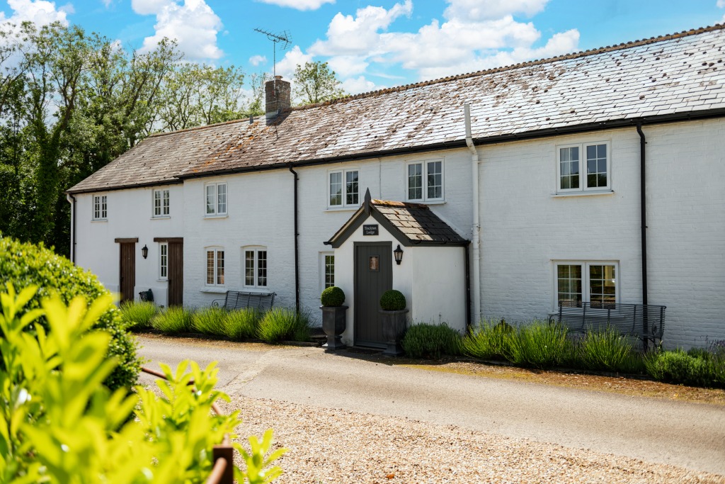 Tincleton Lodge and Rose Cottage | Holiday cottages, Dorset