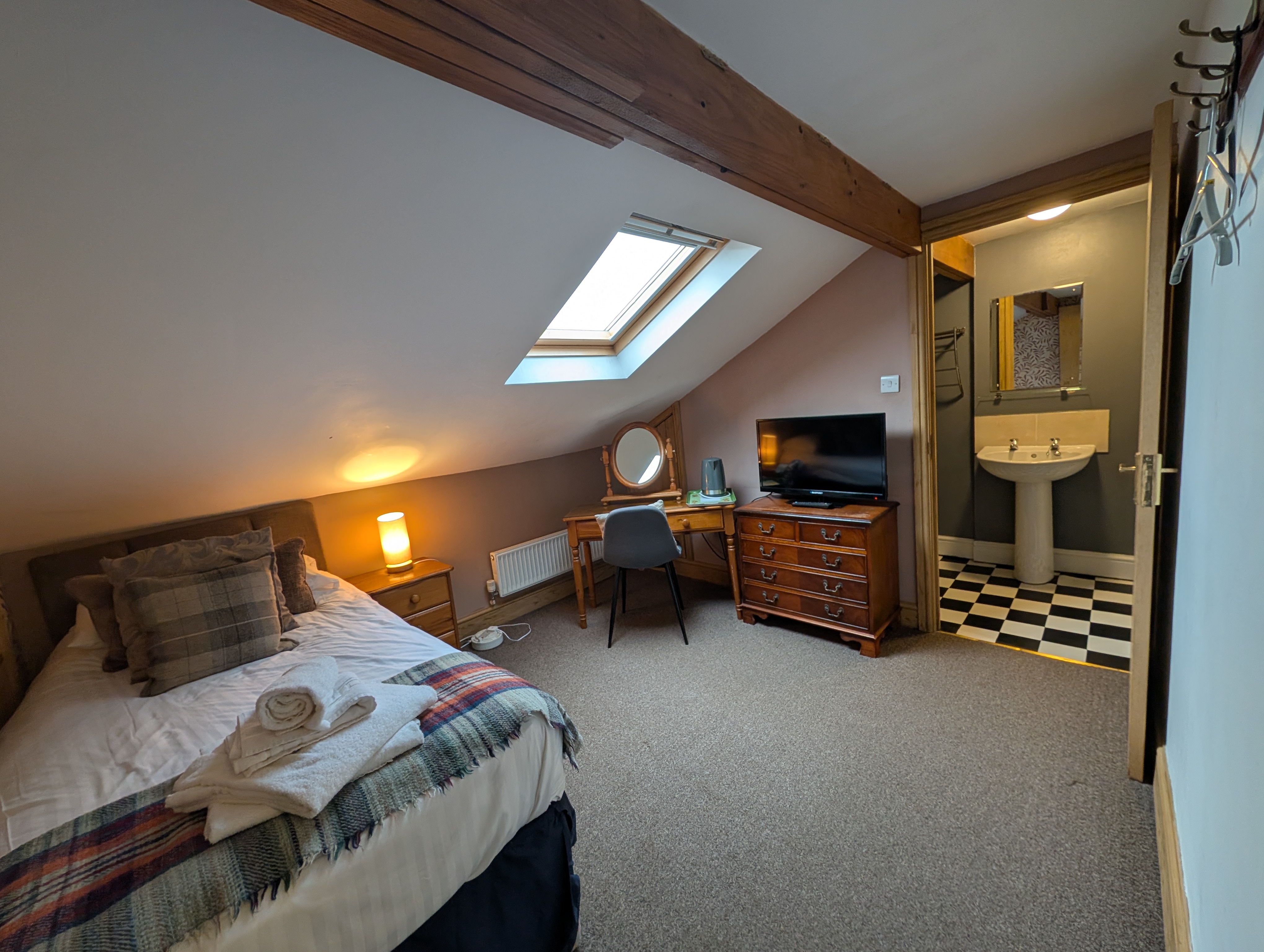 Saughy Rigg Farm | Large Luxury Barn Conversion, Haltwhistle